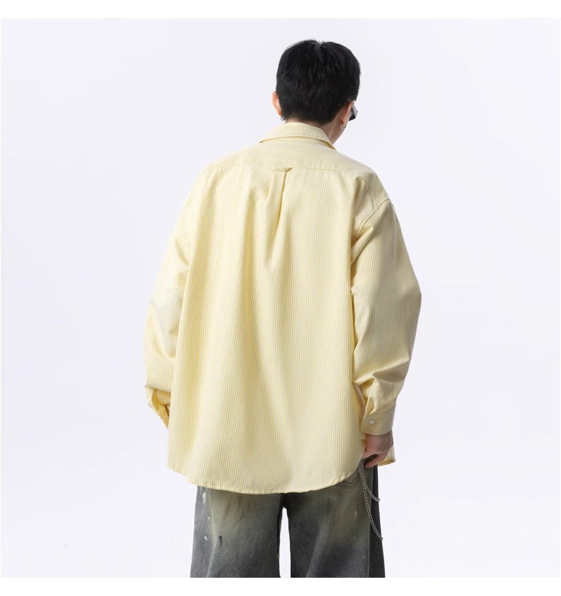 Men Vertical Striped Spread Collar Casual Shirt