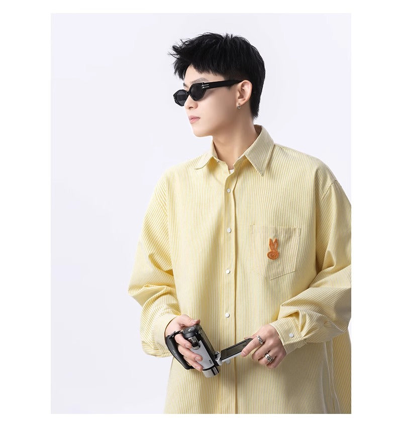 Men Vertical Striped Spread Collar Casual Shirt