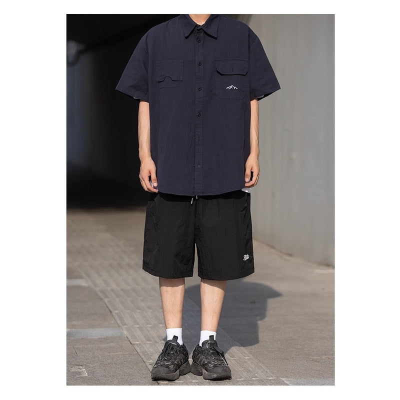Men Solid Spread Collar Casual Shirt