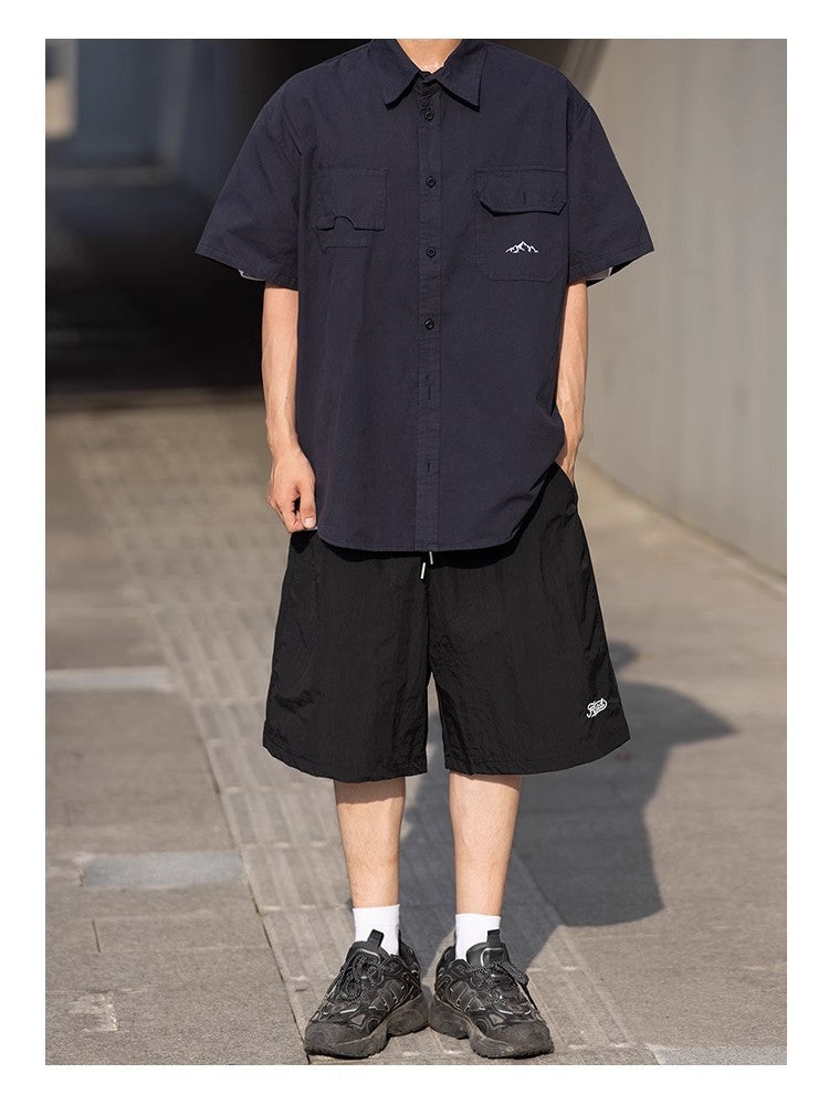 Men Solid Spread Collar Casual Shirt