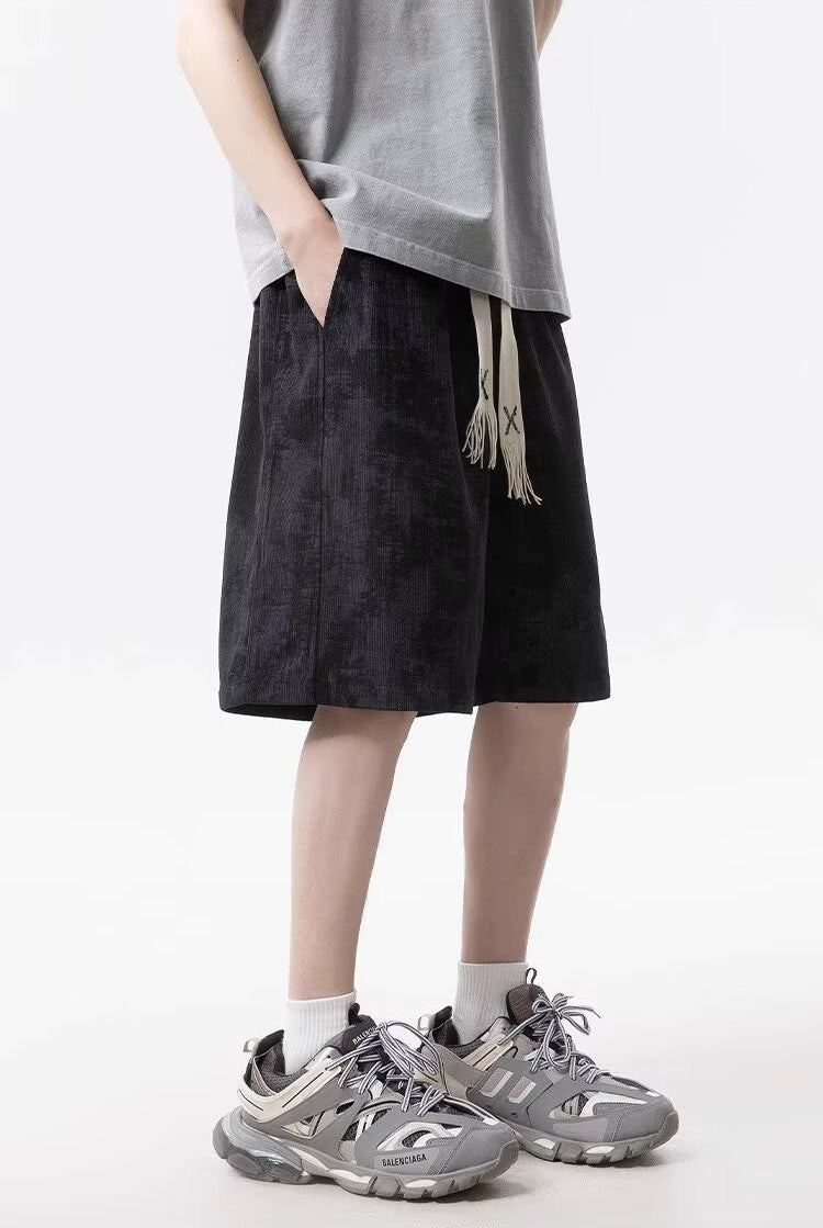 Men Regular Fit Mid-Rise Shorts