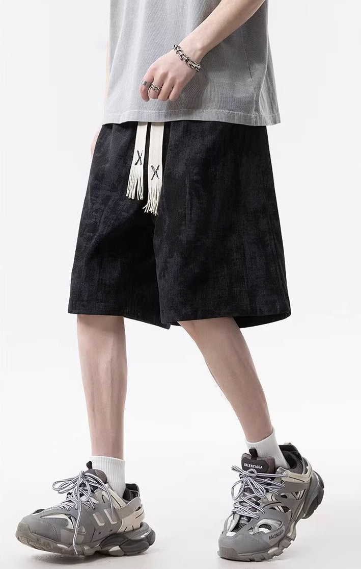 Men Regular Fit Mid-Rise Shorts