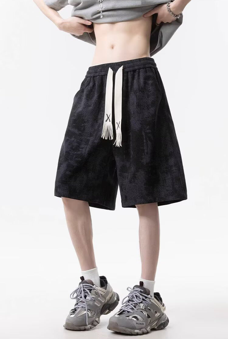 Men Regular Fit Mid-Rise Shorts