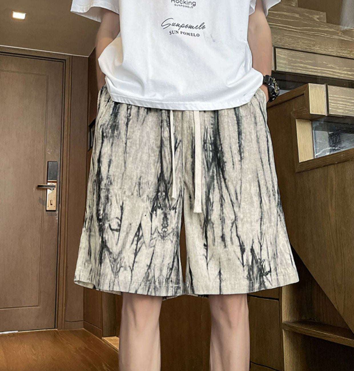 Men Abstract Printed Outdoor Rapid-Dry Regular Shorts