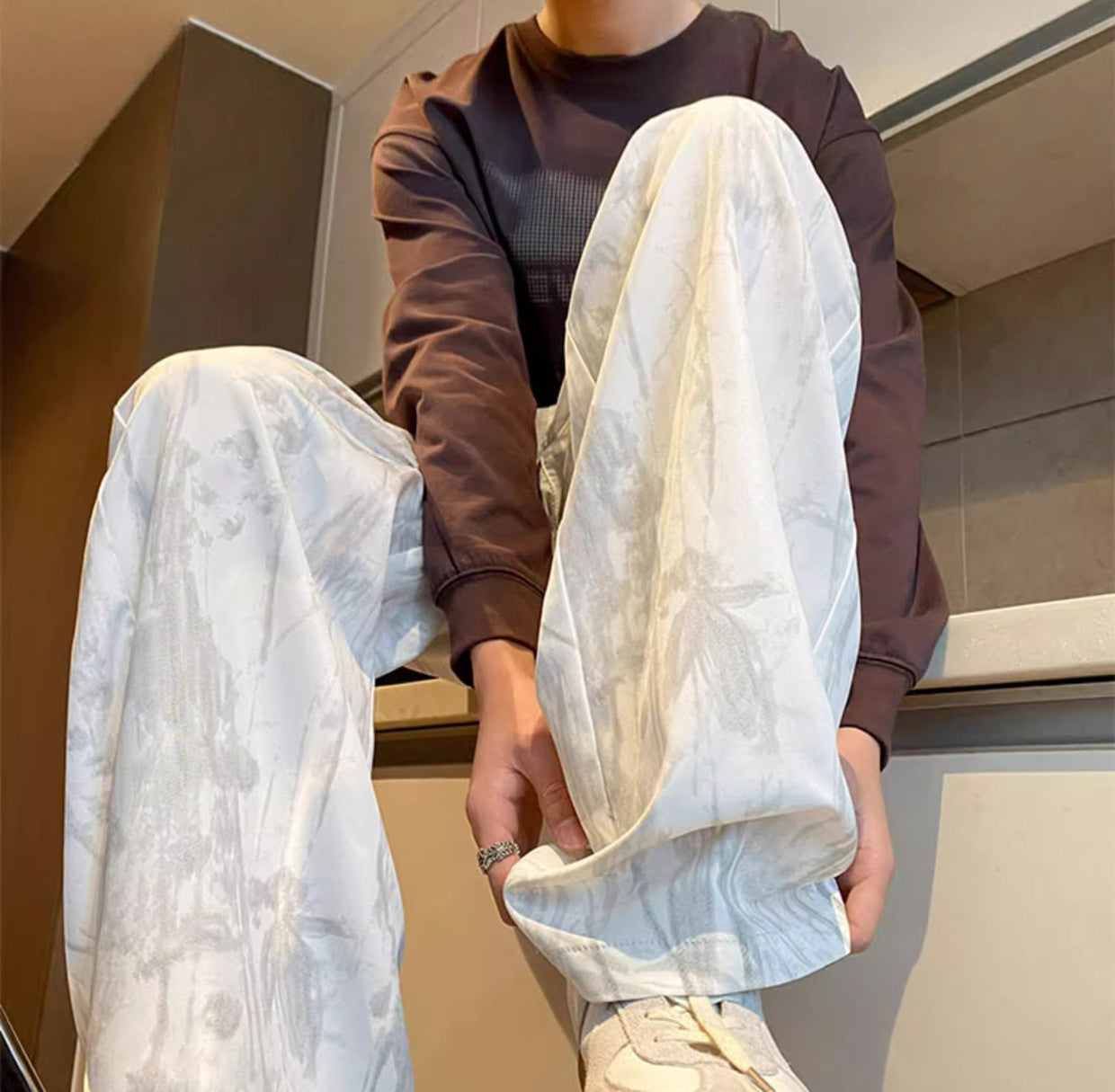 Men Abstract Printed Loose Fit Mid-Rise Regular Trousers
