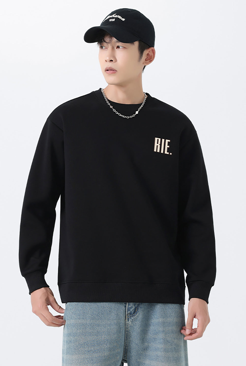 Men Round Neck Sweatshirt