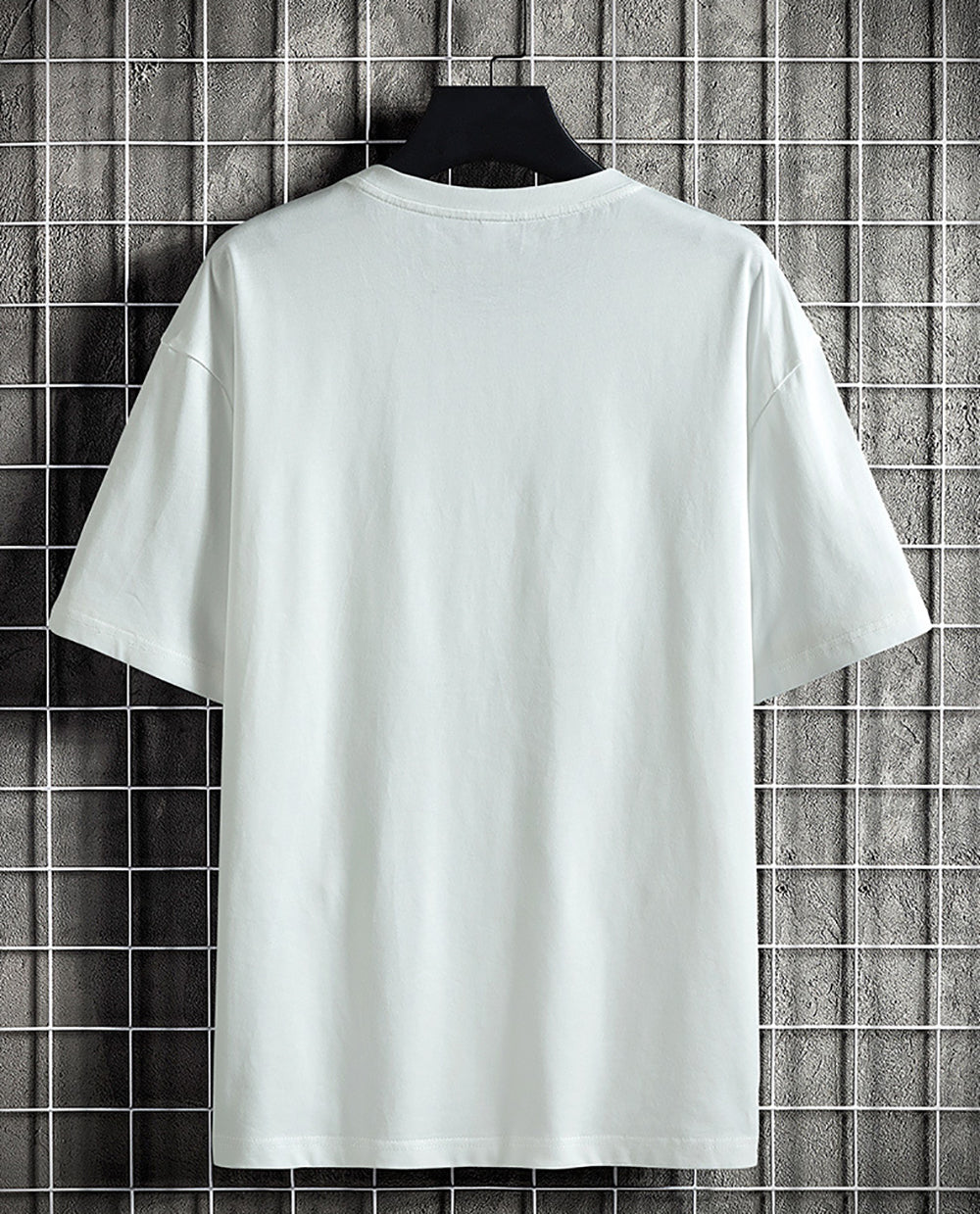 Men Graphic Printed Round Neck Cotton Relaxed Fit T-shirt