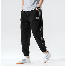 Men Regular Fit Mid-Rise Joggers
