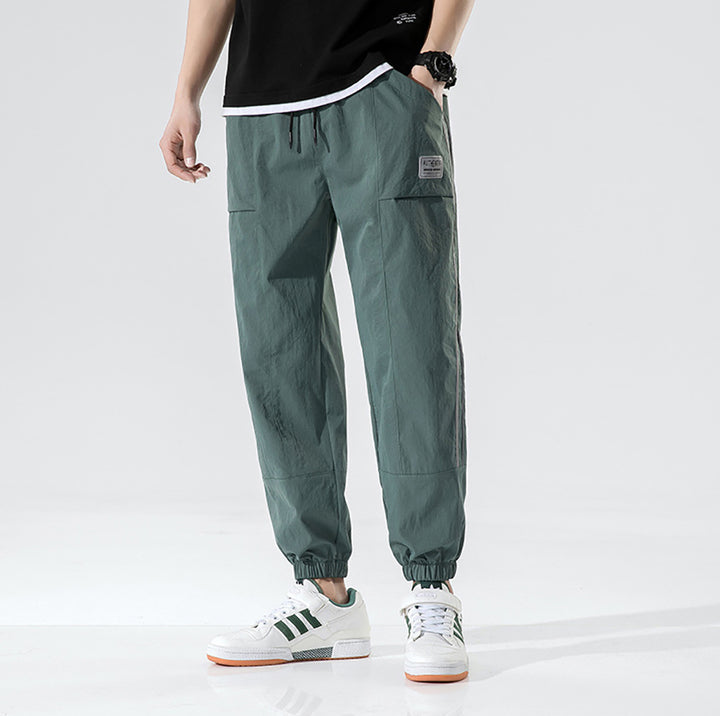 Men Mid-Rise Regular Fit Easy Wash Joggers