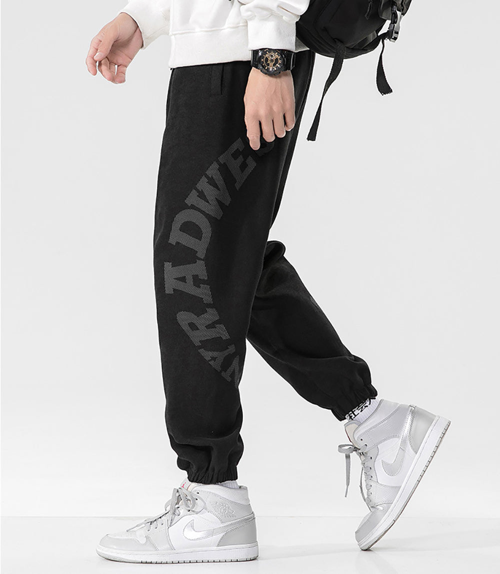 Men Typography Printed Pleated Joggers Trouser