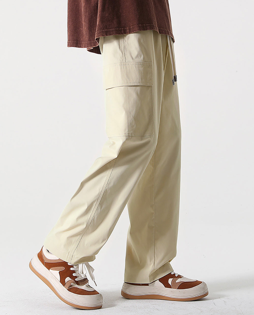 Men Loose Fit Easy Wash Mid-Rise Cargos
