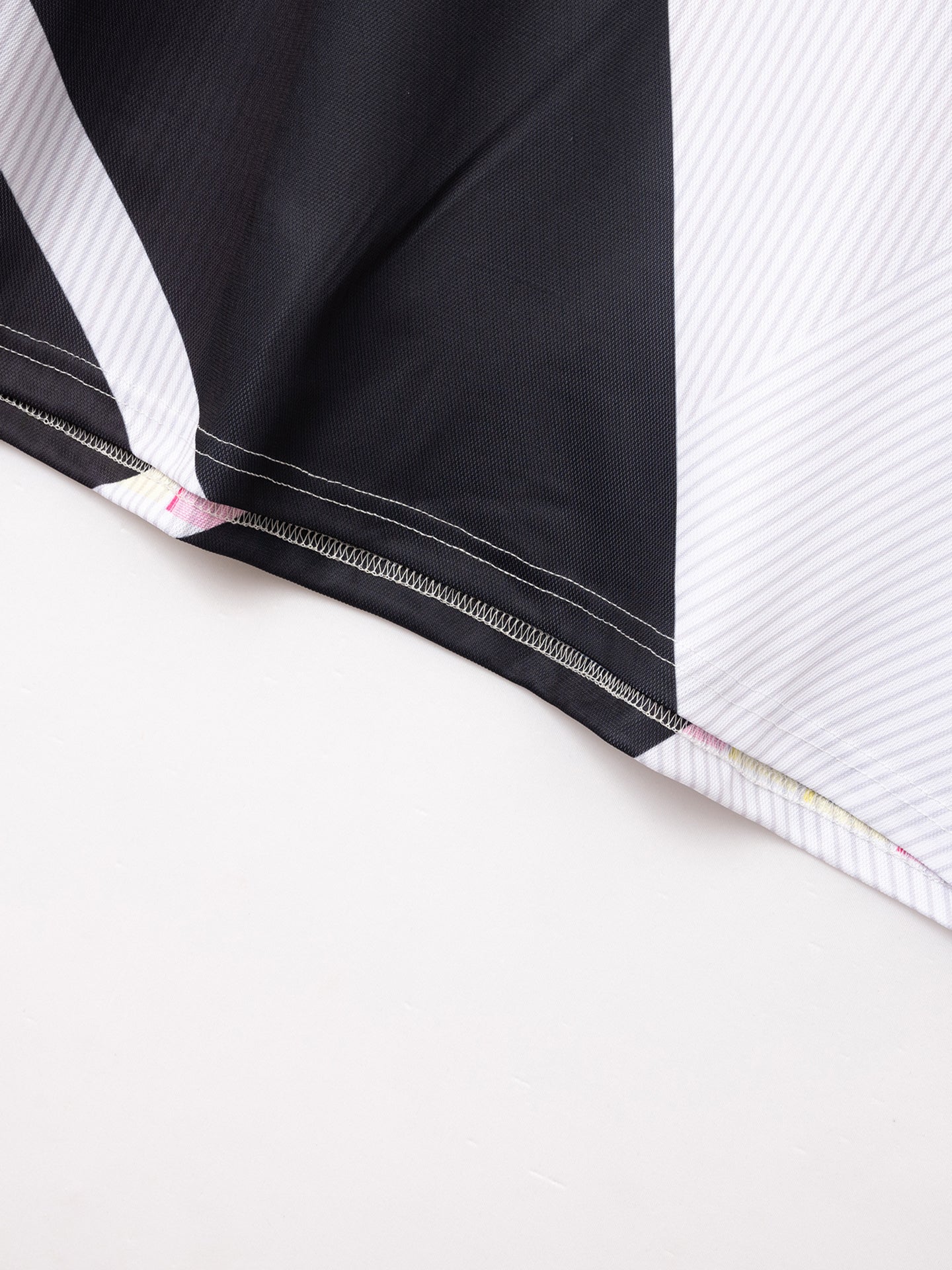 Men Colourblocked Polo Collar T-shirt