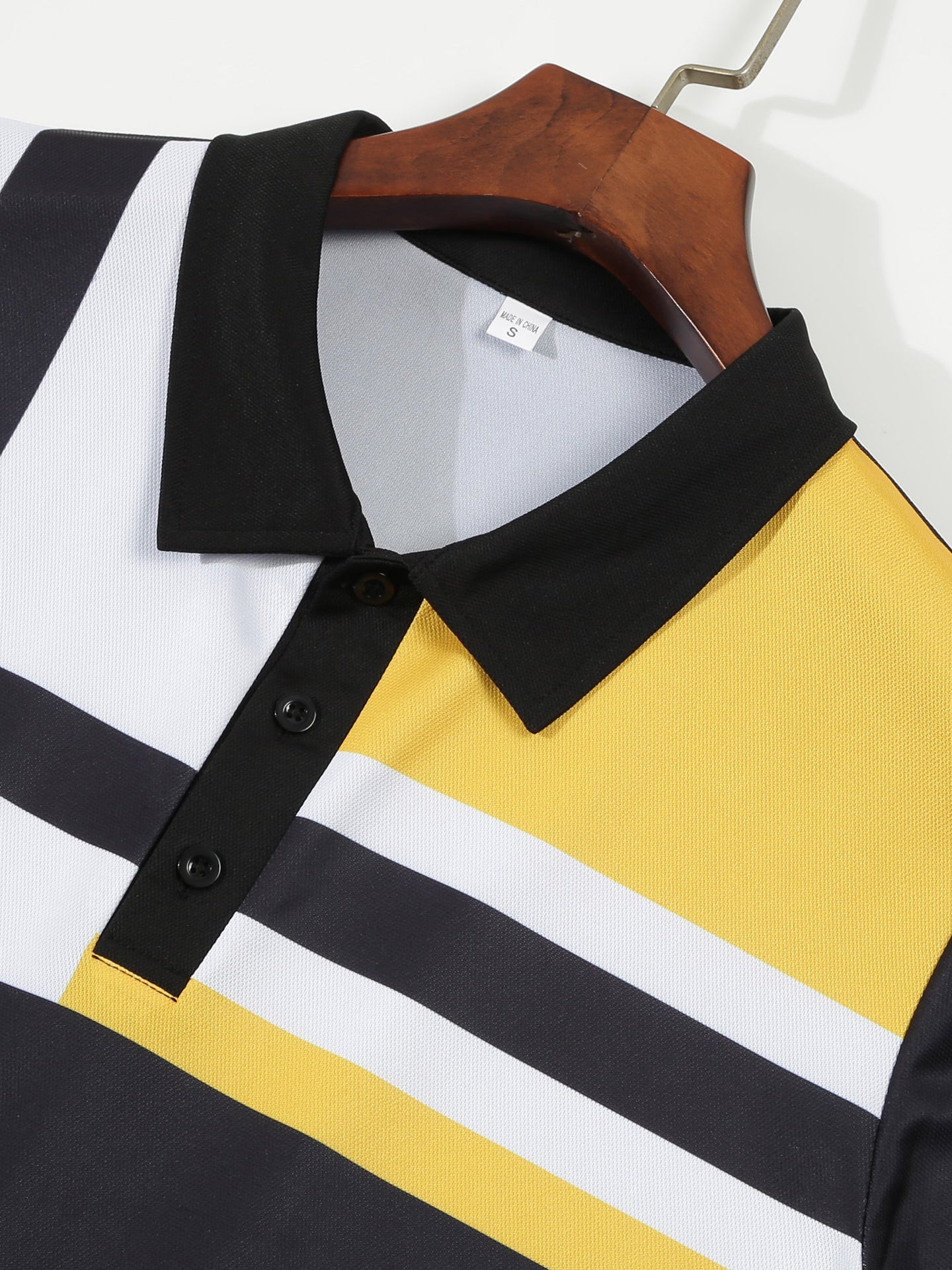 Men Colourblocked Polo T-shirt