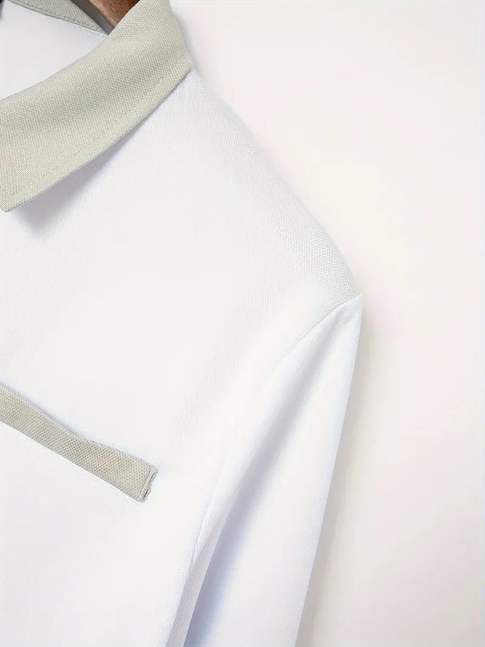 Men Solid Polo Collar T-shirt