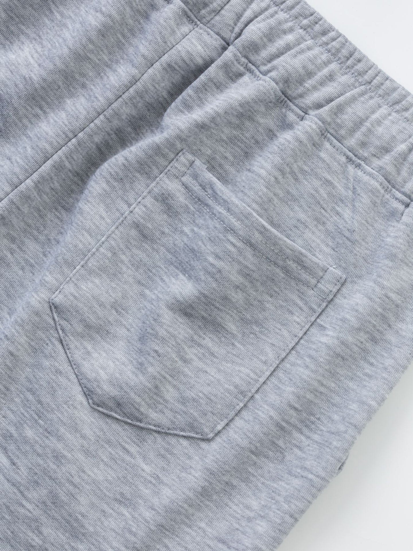 Men Distressed Regular Fit Mid-Rise Shorts