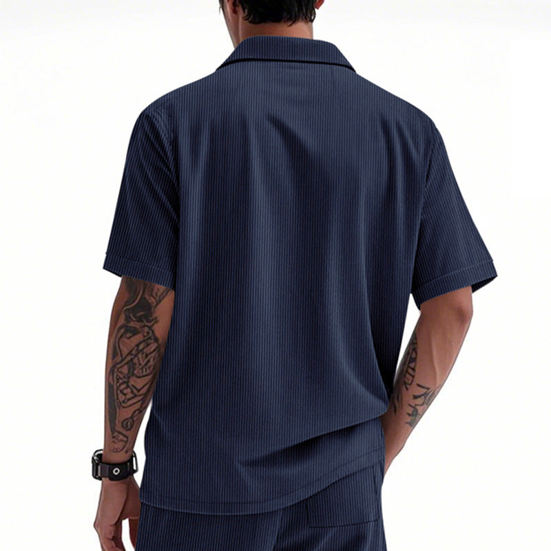 Men Vertical Striped Spread Collar Casual Shirt
