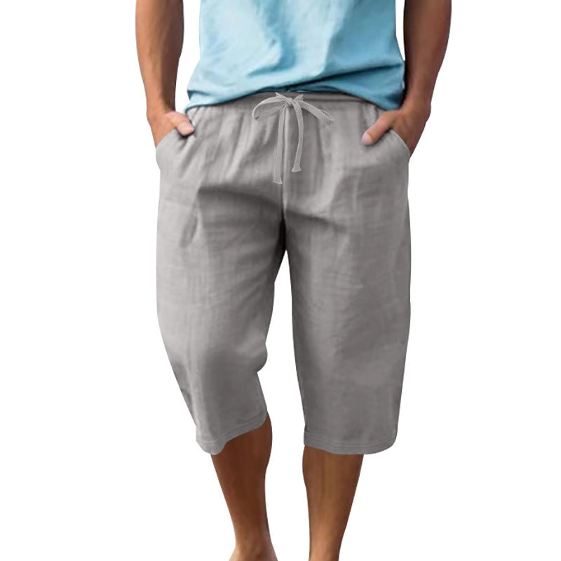 Men Solid Mid-Rise Regular Fit Knee Length Shorts