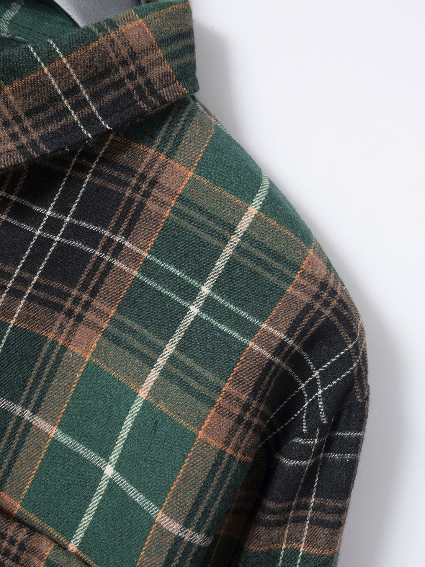 Men Speread Collar Tartan Checked Cotton Casual Shirt