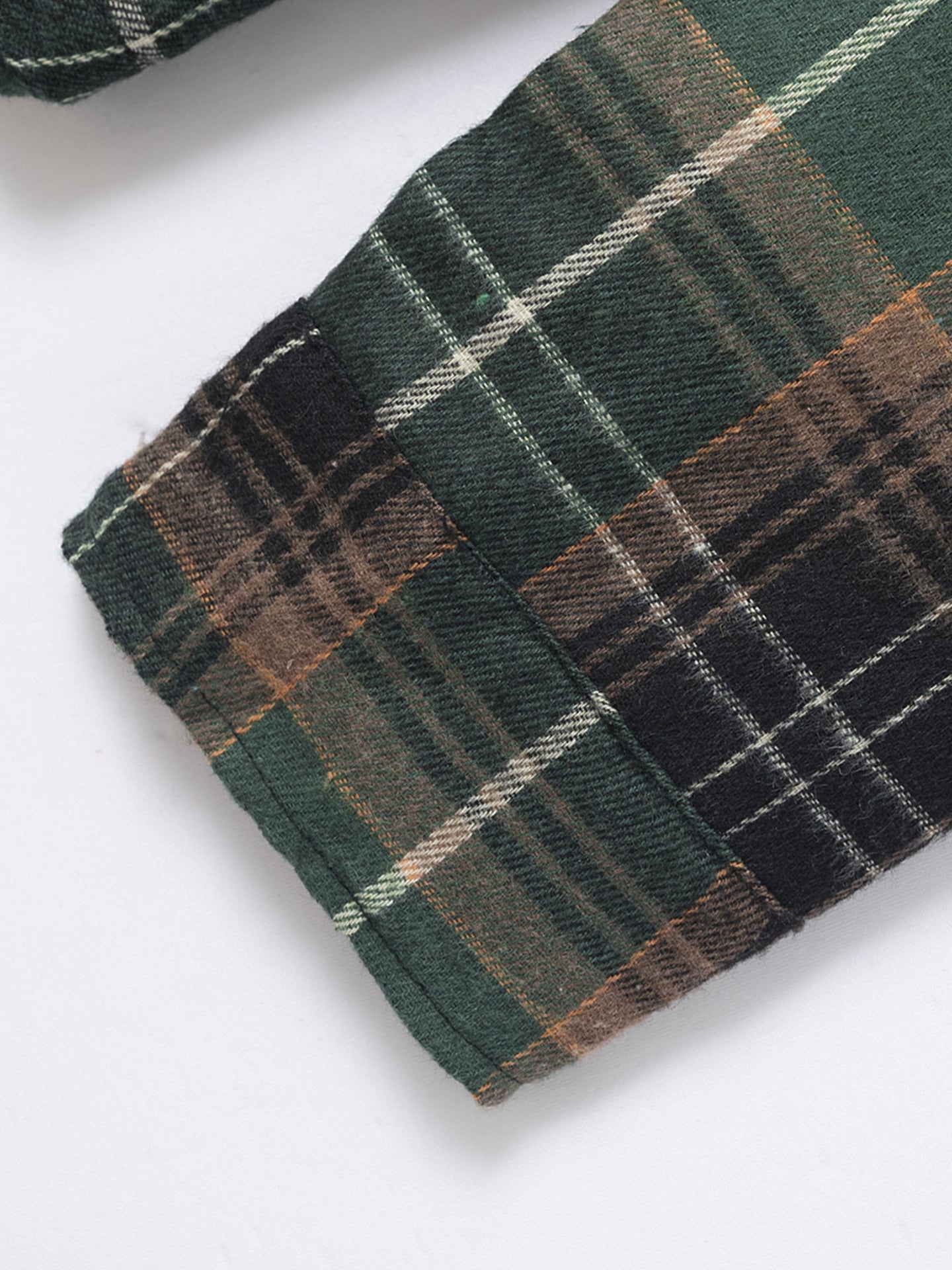 Men Speread Collar Tartan Checked Cotton Casual Shirt