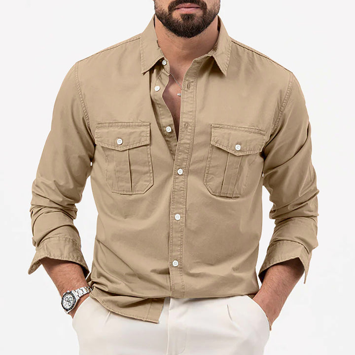 Men Cutaway Collar Solid Casual Shirt