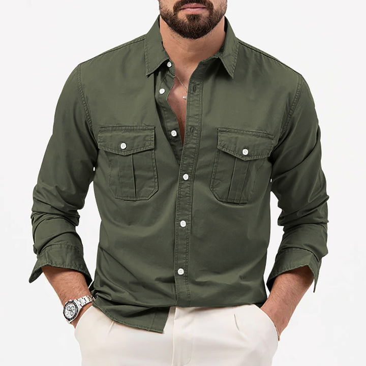Men Cutaway Collar Solid Casual Shirt