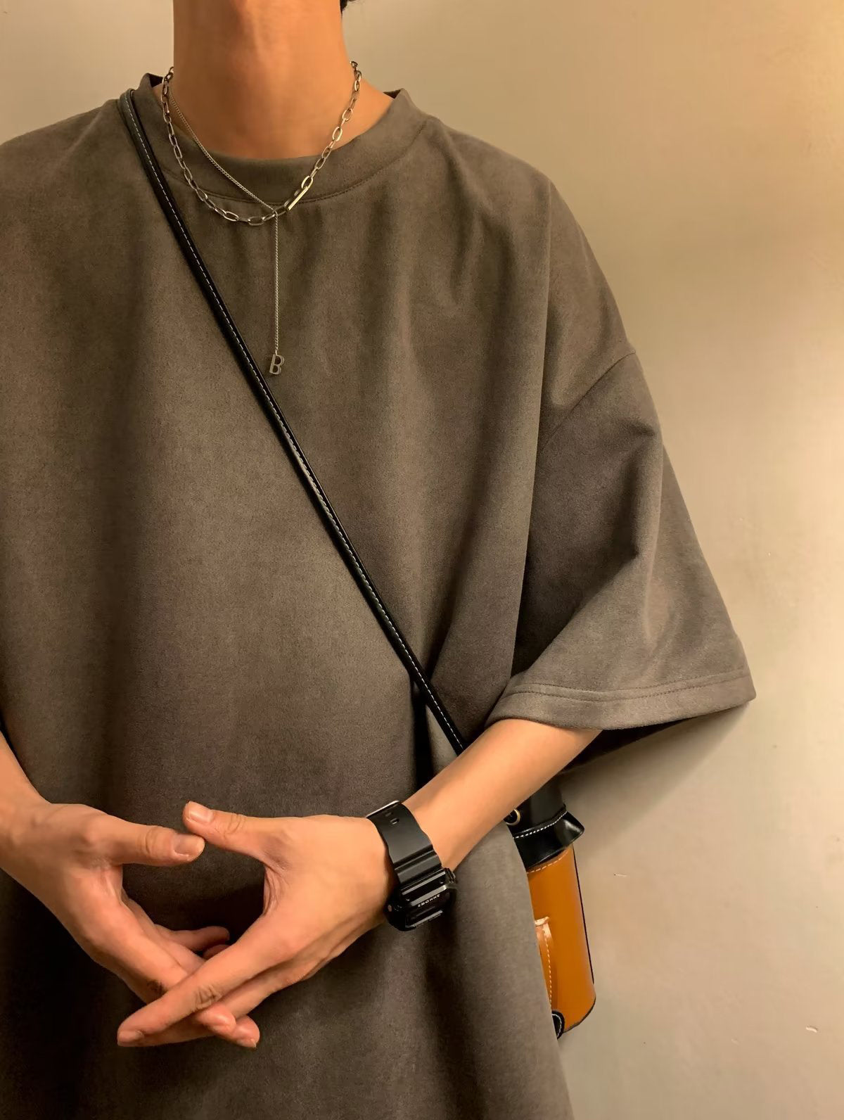 Men Solid Round Neck Oversized T-shirt