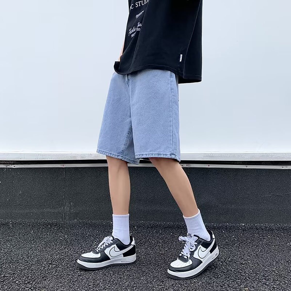 Men Mid-Rise Regular Denim Shorts