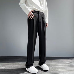 Men Solid Regular Fit Pleated Regular Trousers