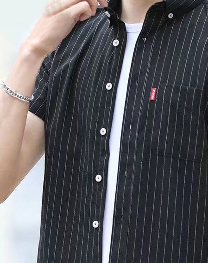Men Vertical Striped Button-Down Collar Cotton Casual Shirt