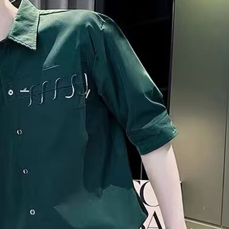 Men Solid Spread Collar Casual Shirt