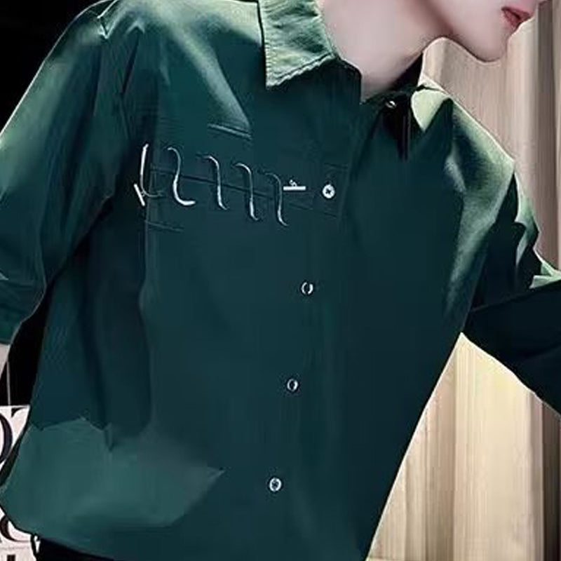 Men Solid Spread Collar Casual Shirt