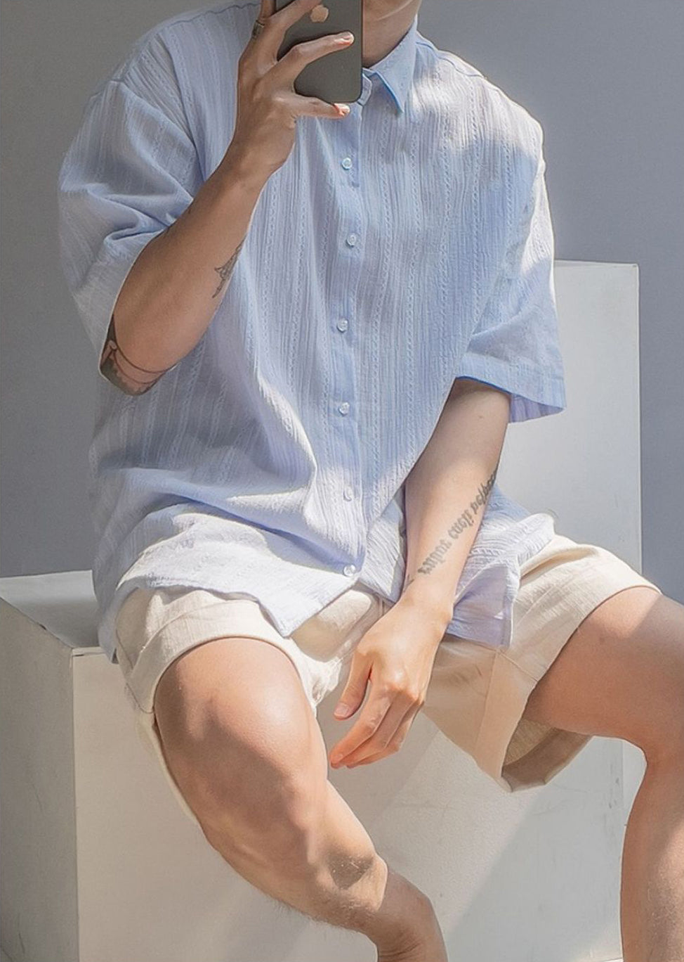 Men Oversized Fit Solid Spread Collar Cotton Casual Shirt
