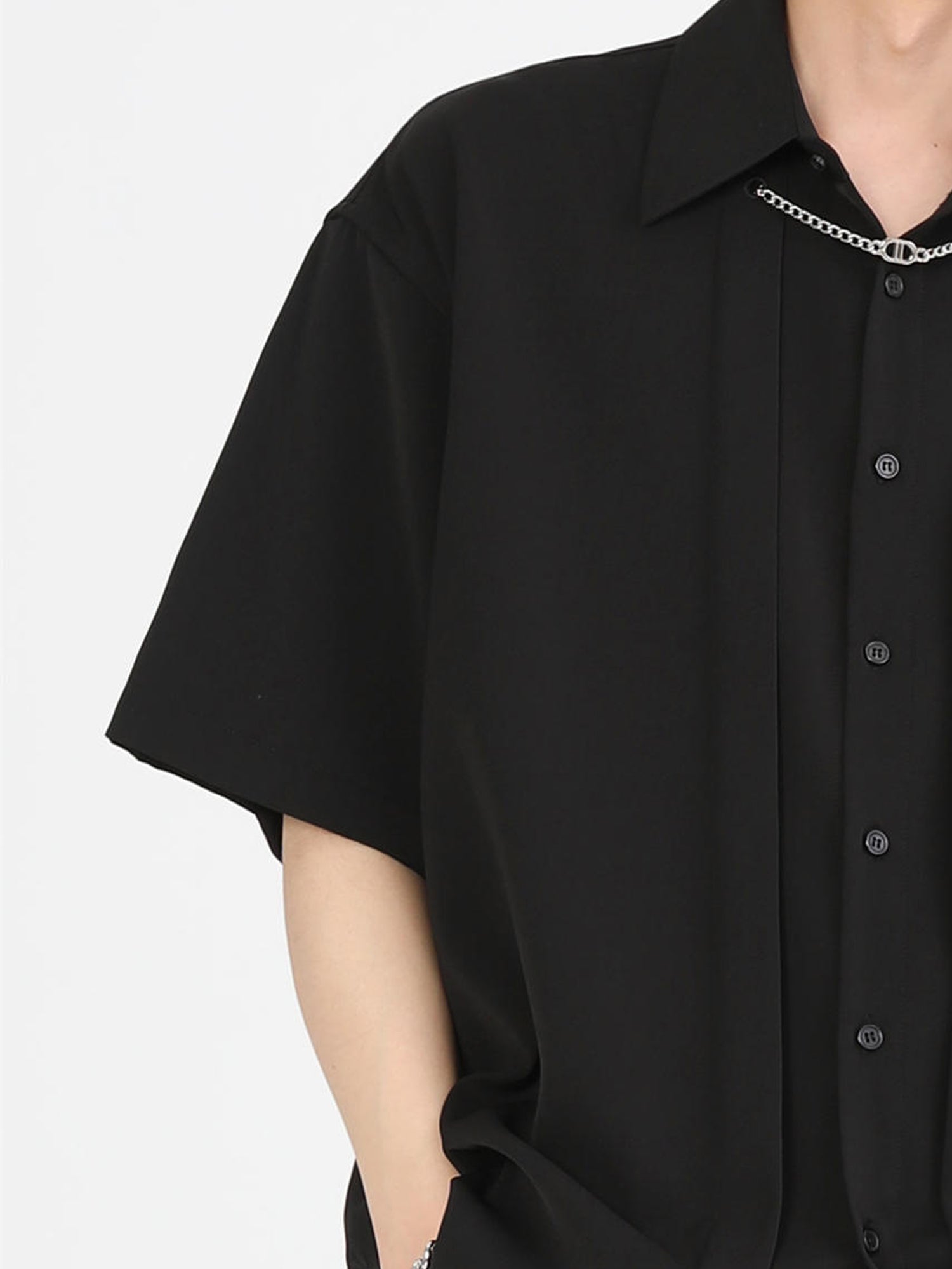 Cutaway Collar Shirt