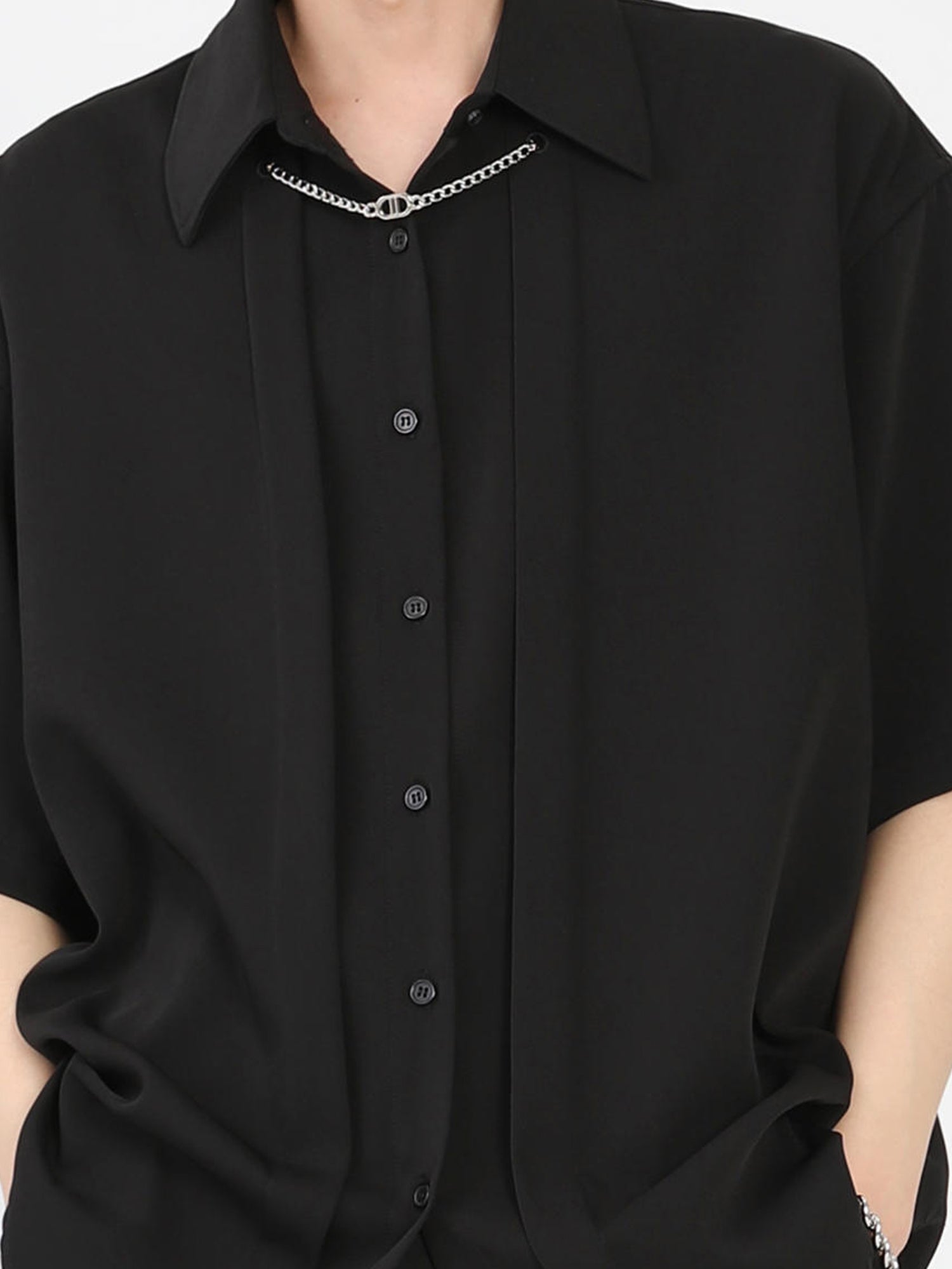 Cutaway Collar Shirt