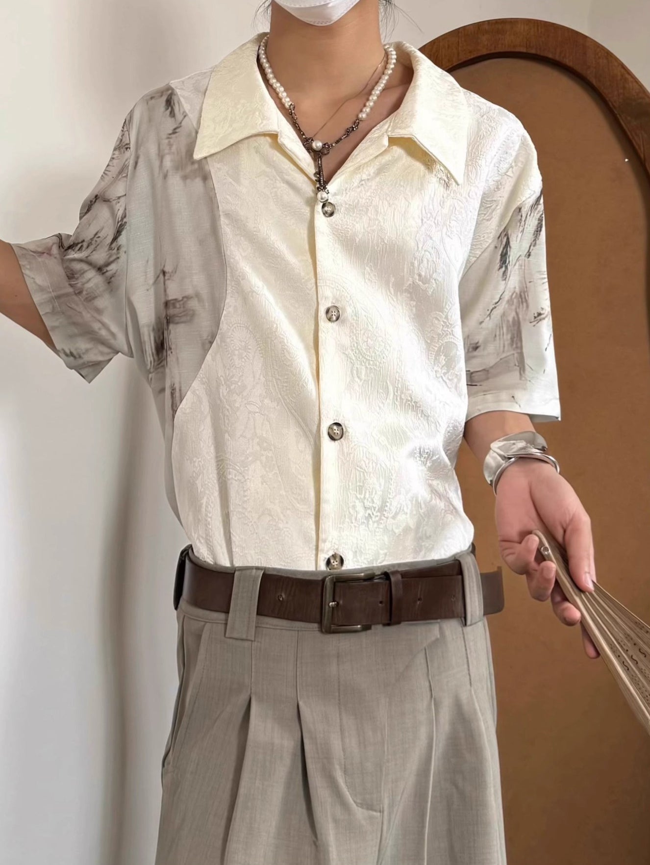 Men Colourblocked Spread Collar Casual Shirt