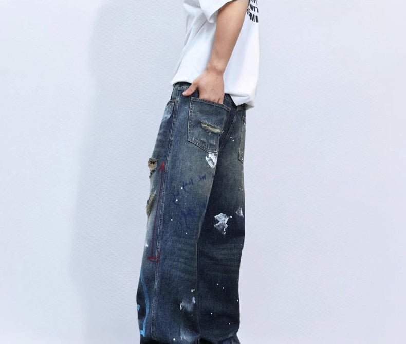 Men Straight Fit Mid-Rise Highly Distressed Light Fade Printed Jeans