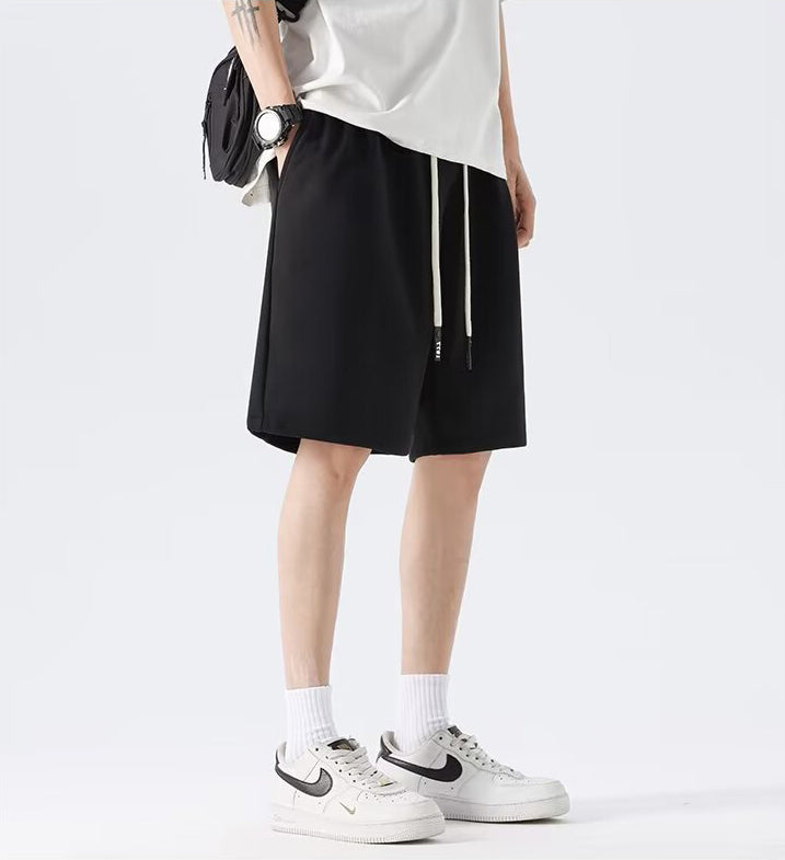 Men Loose Fit Low-Rise Outdoor Shorts