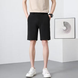 Men Low-Rise Outdoor Shorts