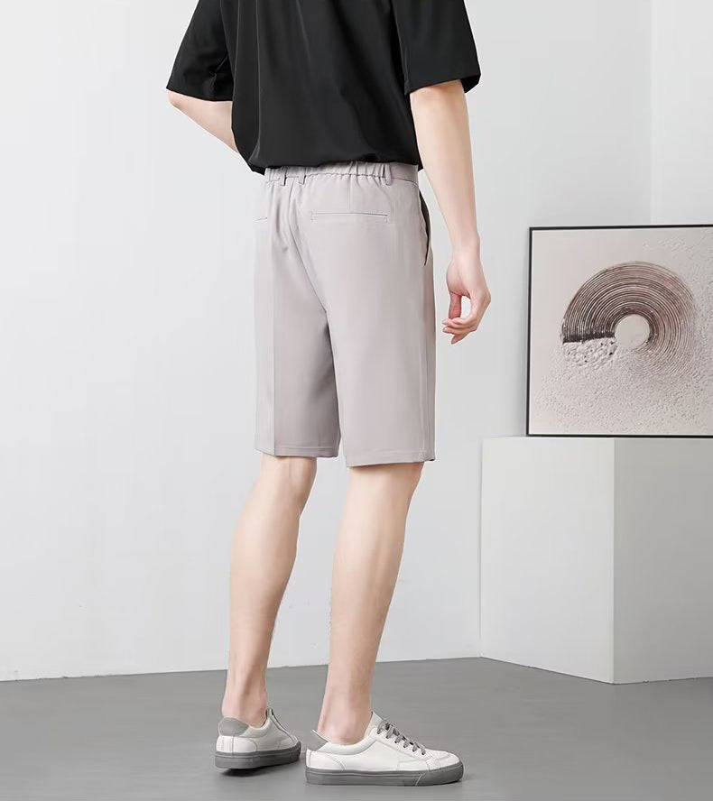 Men Regular Fit Low-Rise Outdoor Shorts