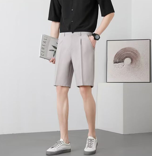 Men Regular Fit Low-Rise Outdoor Shorts