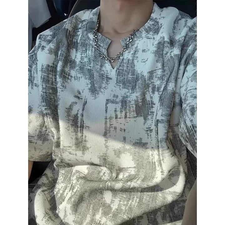 Men Abstract Printed T-shirt