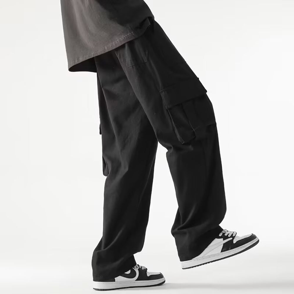 Men Regular Fit Pleated Cargos Trousers