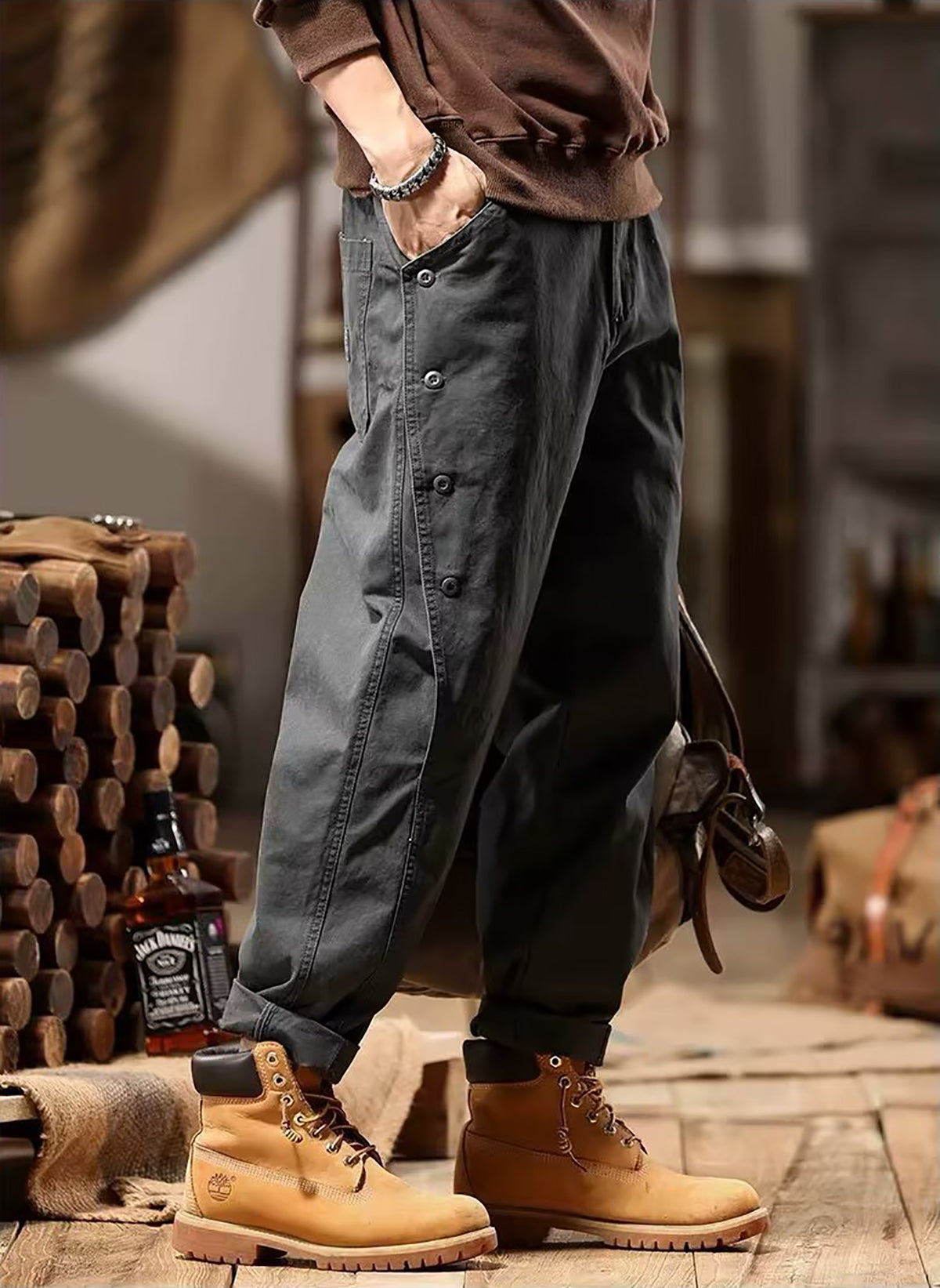 Men Mid-Rise Trouser