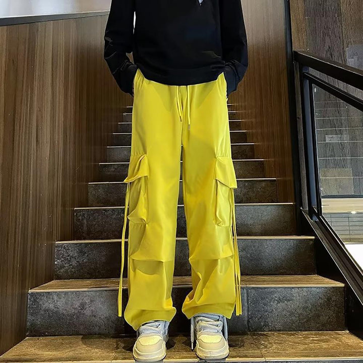 Men Solid Loose Fit Easy Wash Cargos