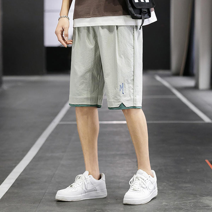 Men Regular Fit Mid-Rise Shorts