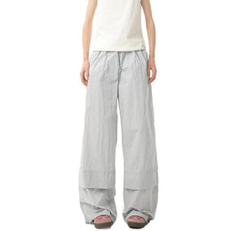 Men Loose Fit Mid-Rise Easy Wash Parallel Trouser