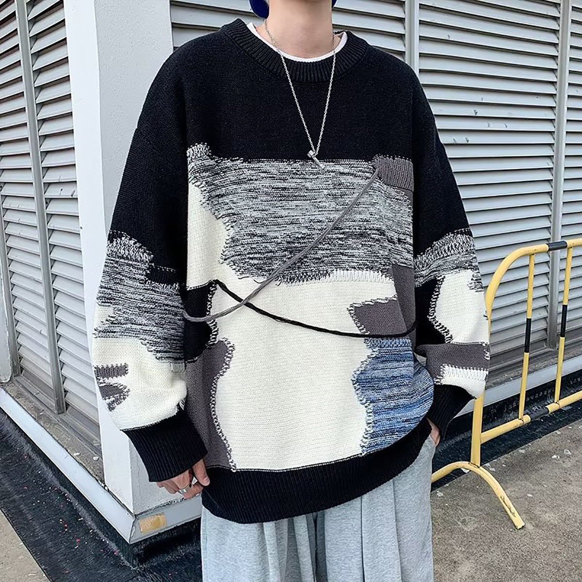 Men Abstract Printed Round Neck Pullover Ribbed Sweater