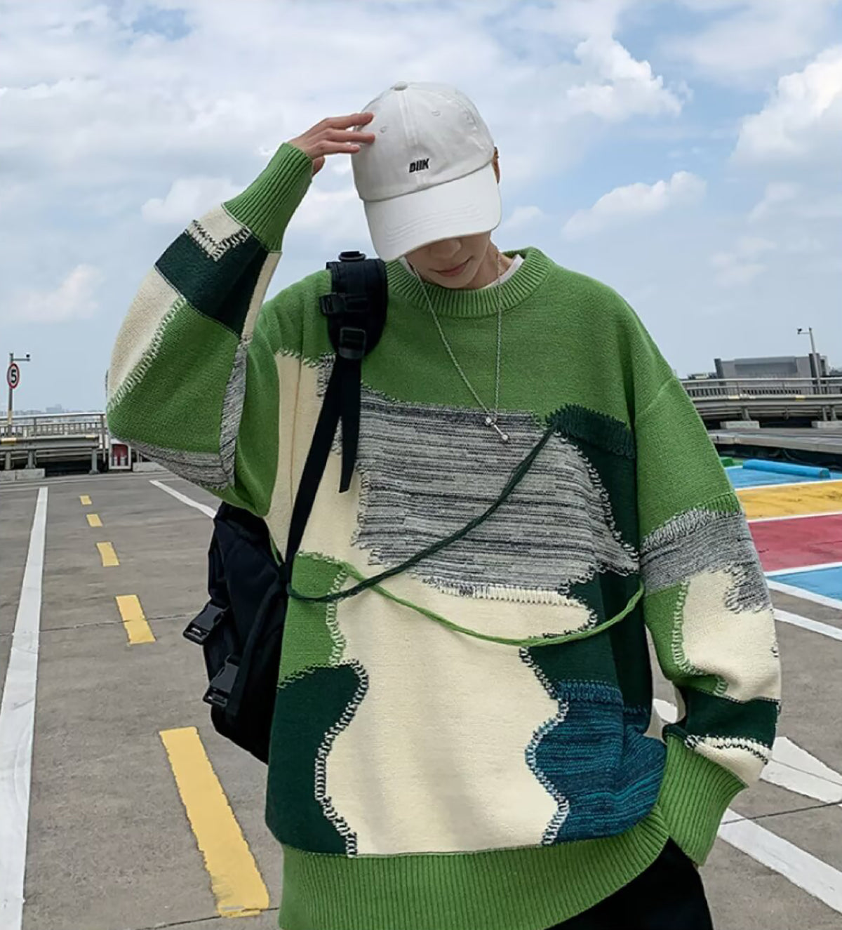 Men Abstract Printed Round Neck Pullover Ribbed Sweater