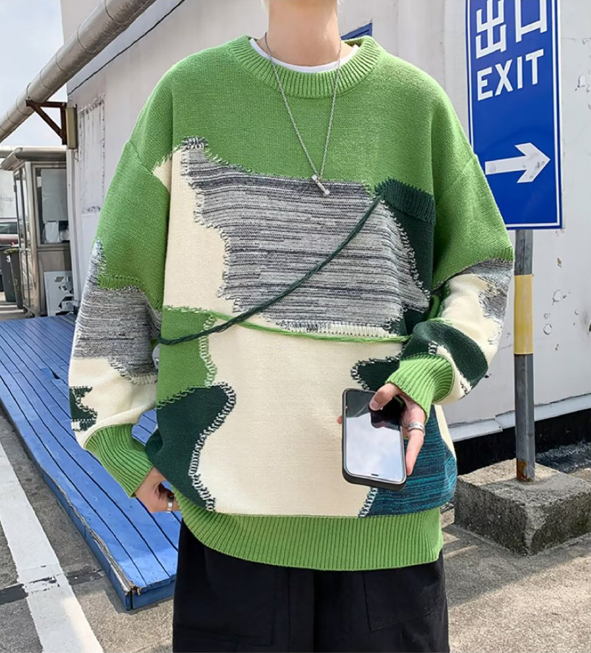Men Abstract Printed Round Neck Pullover Ribbed Sweater