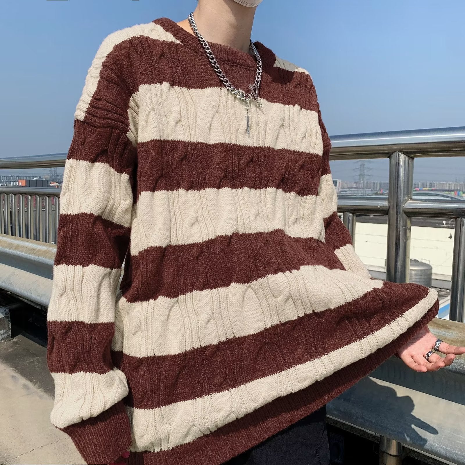 Men Cable Knit Round Neck Pullover Ribbed Sweater
